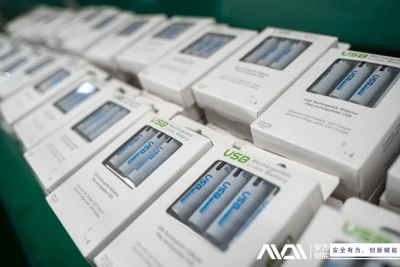 Ib puag ncig qhov tseem ceeb ntawm Rechargeable Lithium roj teeb