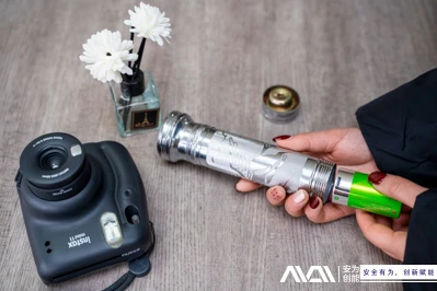 Cov roj teeb lithium, roj teeb qhuav, thiab roj roj: Kev sib tw ntawm Txoj Ke...